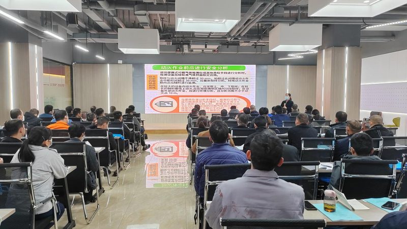 如何辨别线上培训机构靠谱度：揭秘靠谱机构的四大要素