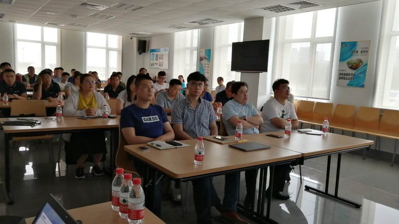 在线互动课堂平台：如何构建高效的学习环境