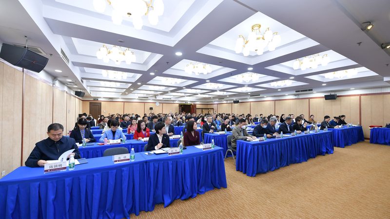 职业培训如何影响就业薪资？揭秘就业率与薪资的关系**